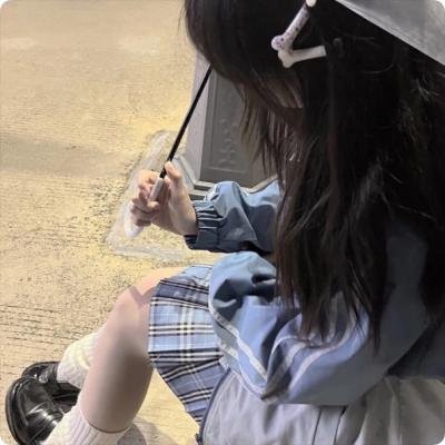 低沉的天空